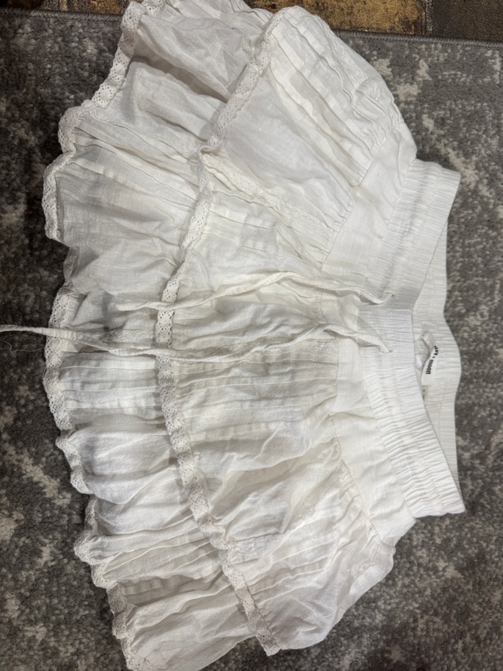 day + moon White Tiered Mini Skort